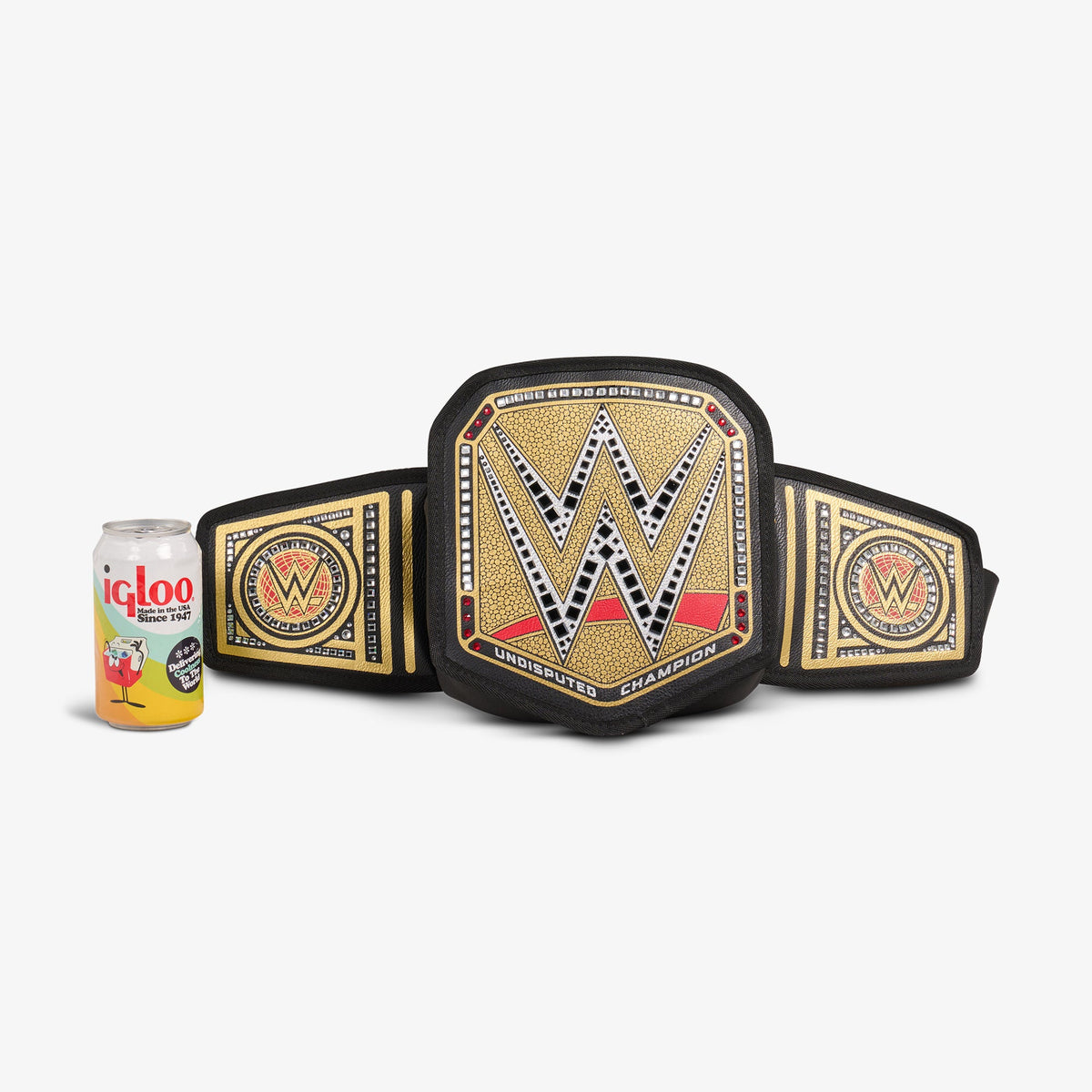 undisputed-wwe-championship-fanny-pack-i6 00027856-P.jpg