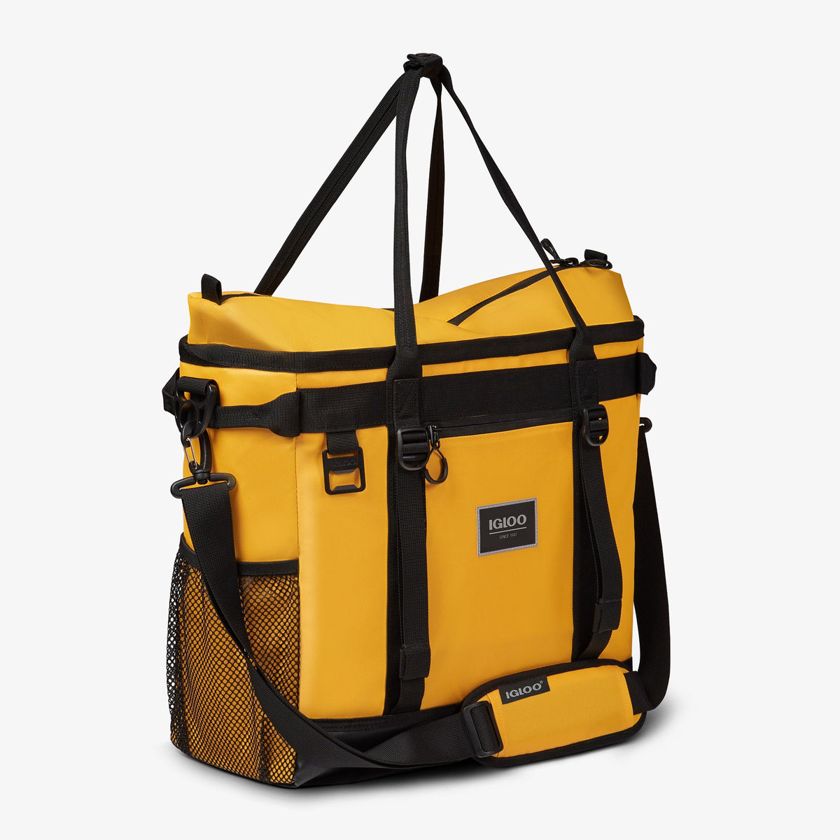 pursuit-30-can-tote-q5 00065993_4.jpg