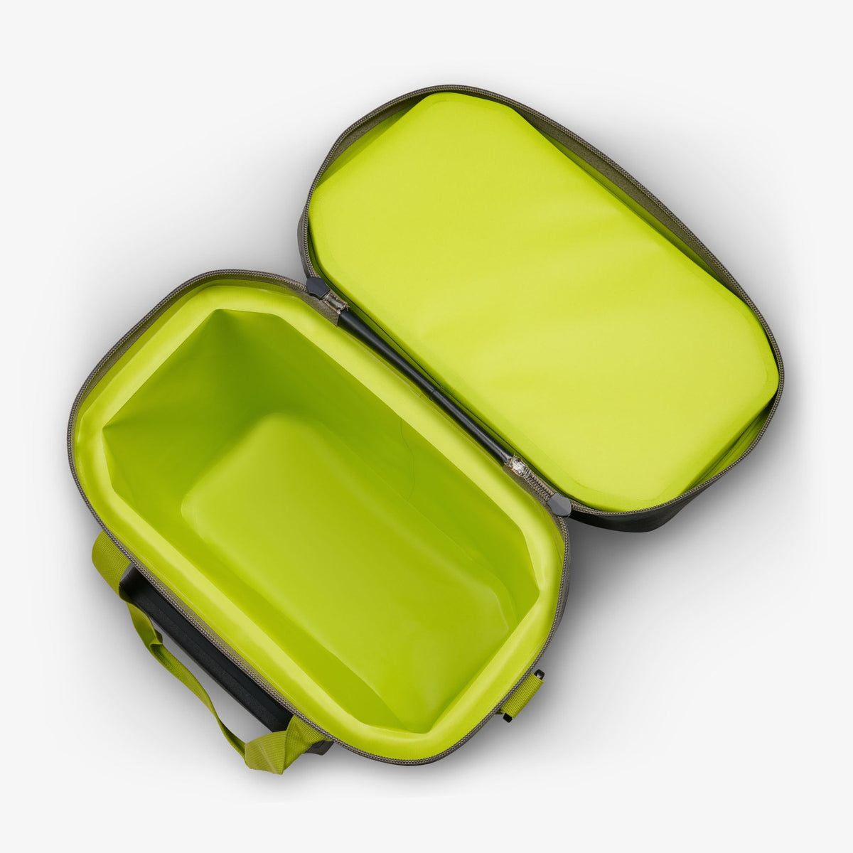 trailmate-36-can-cooler-bag-p0 00066773-O3.jpg
