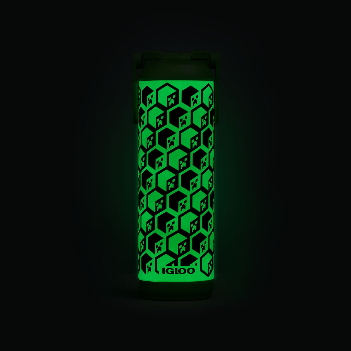 minecraft-creeper-glow-in-the-dark-20-oz-bottle-q4 00071605-GLF.jpg