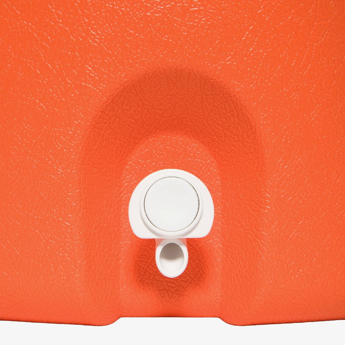 10-gallon-seat-top-water-jug-with-cup-dispenser-o1 42021-10-gallon-seat-top-water-jug-with-cup-dispenser-orange-detail.jpg